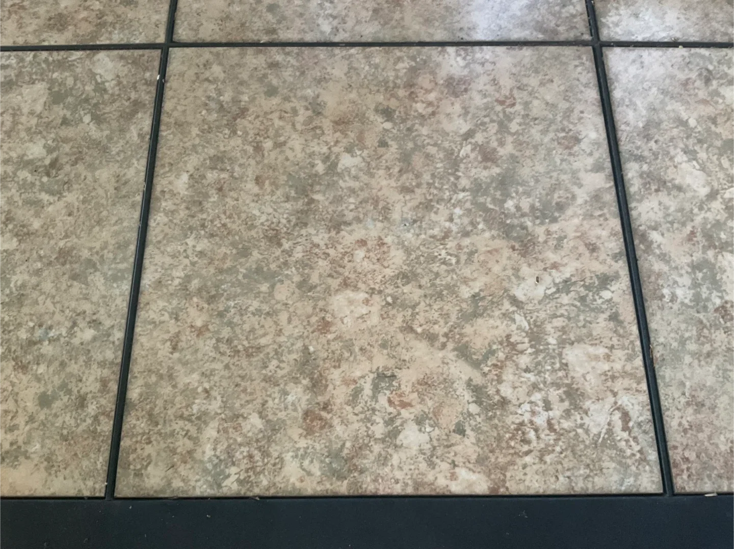 Patio Table with Tile Top image indicator(2)