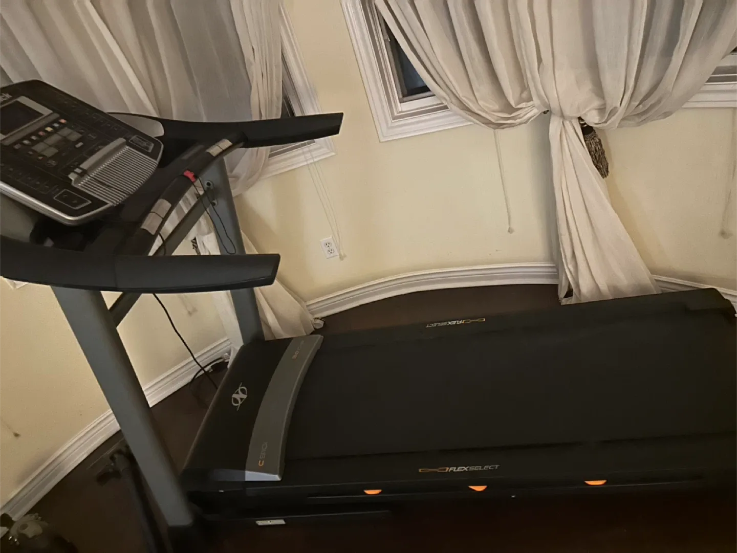 NordicTrack C910i Treadmill image indicator(4)