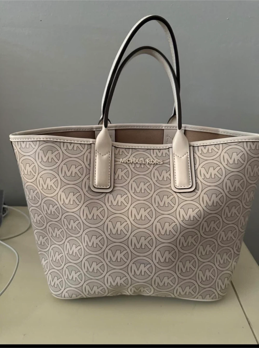 Michael Kors Tote Bag - photo 4