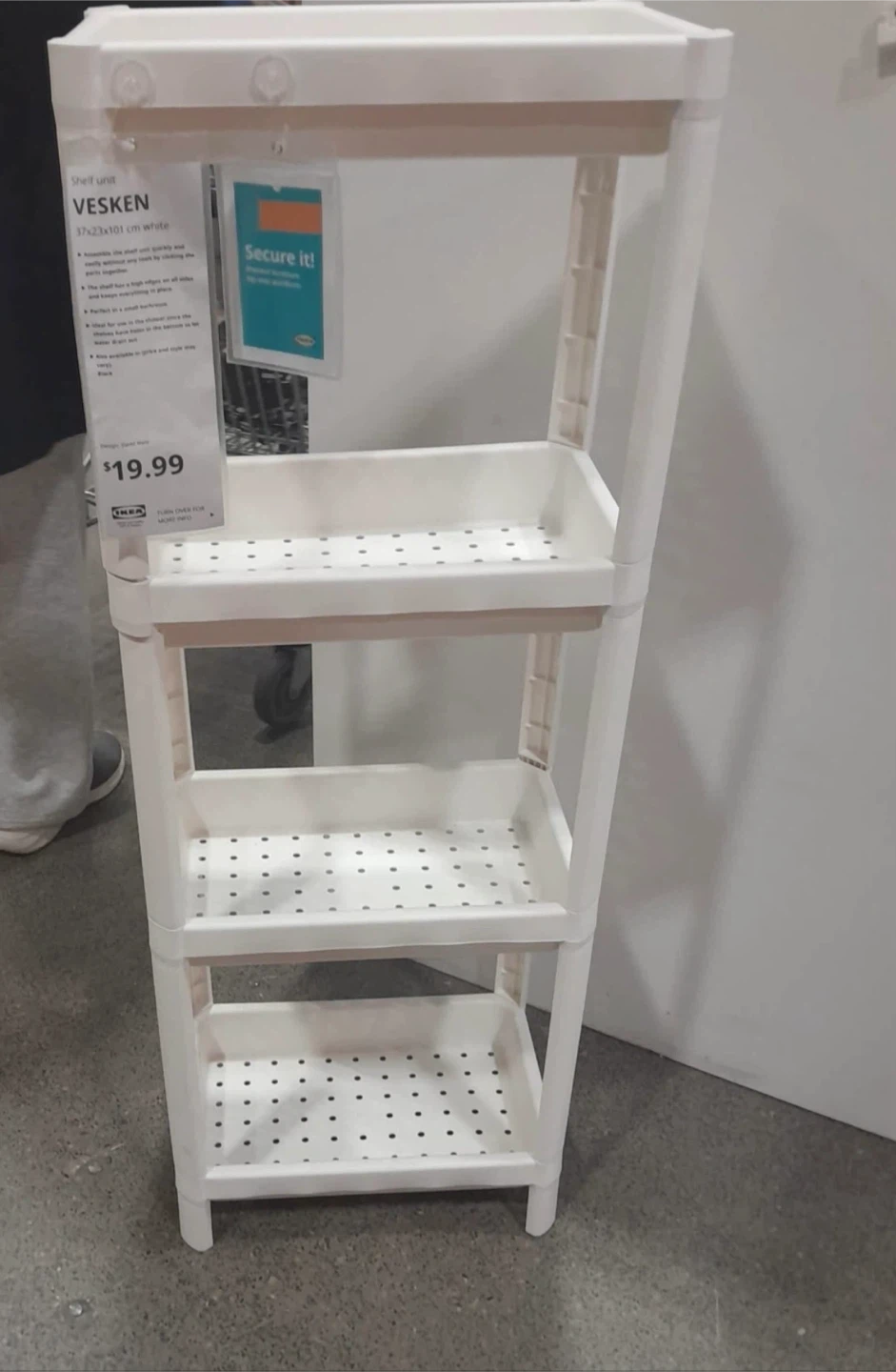 IKEA VESKEN White Shelf Unit - Like New 🥕🥕🥕
