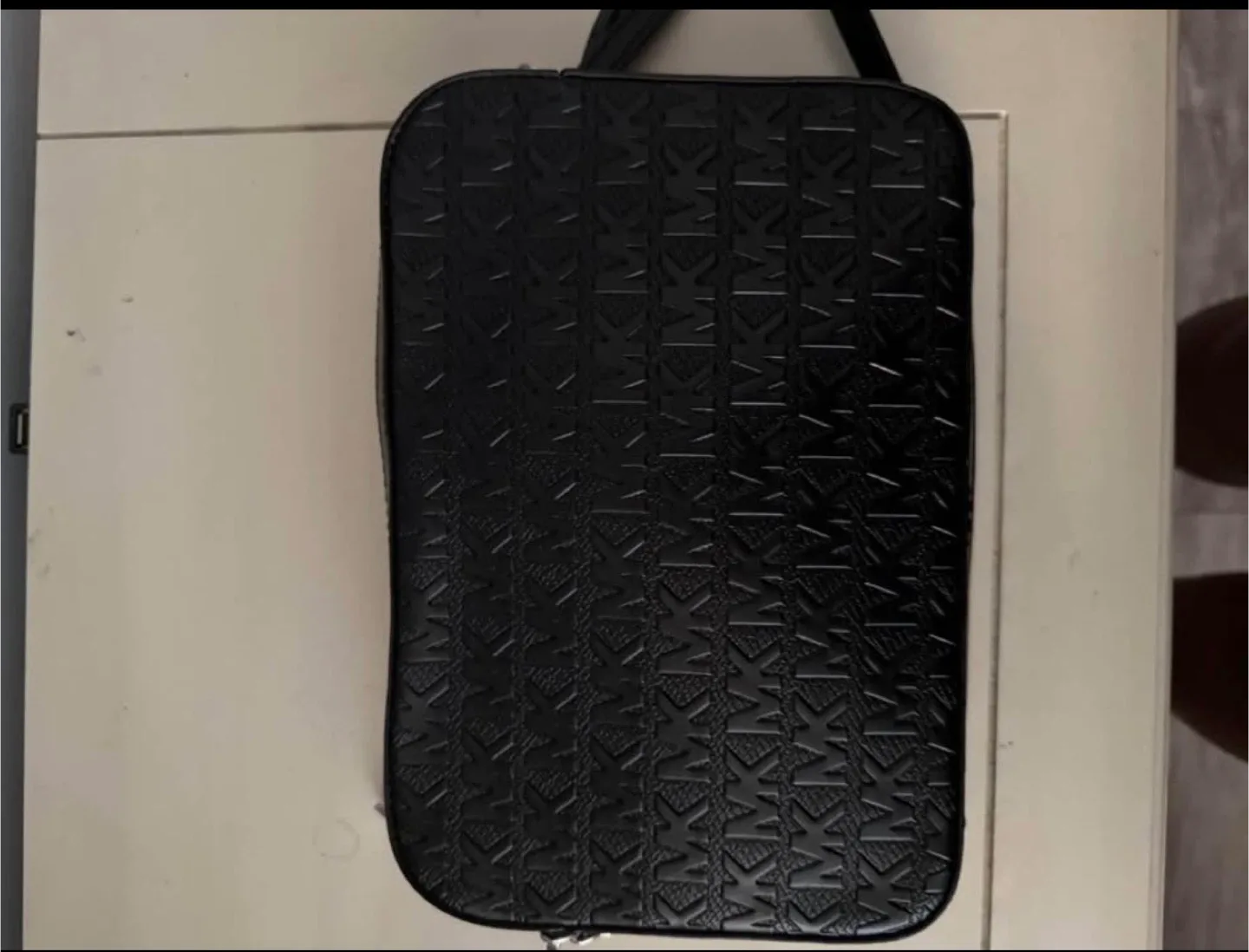 Michael Kors Black Crossbody Bag image indicator(2)