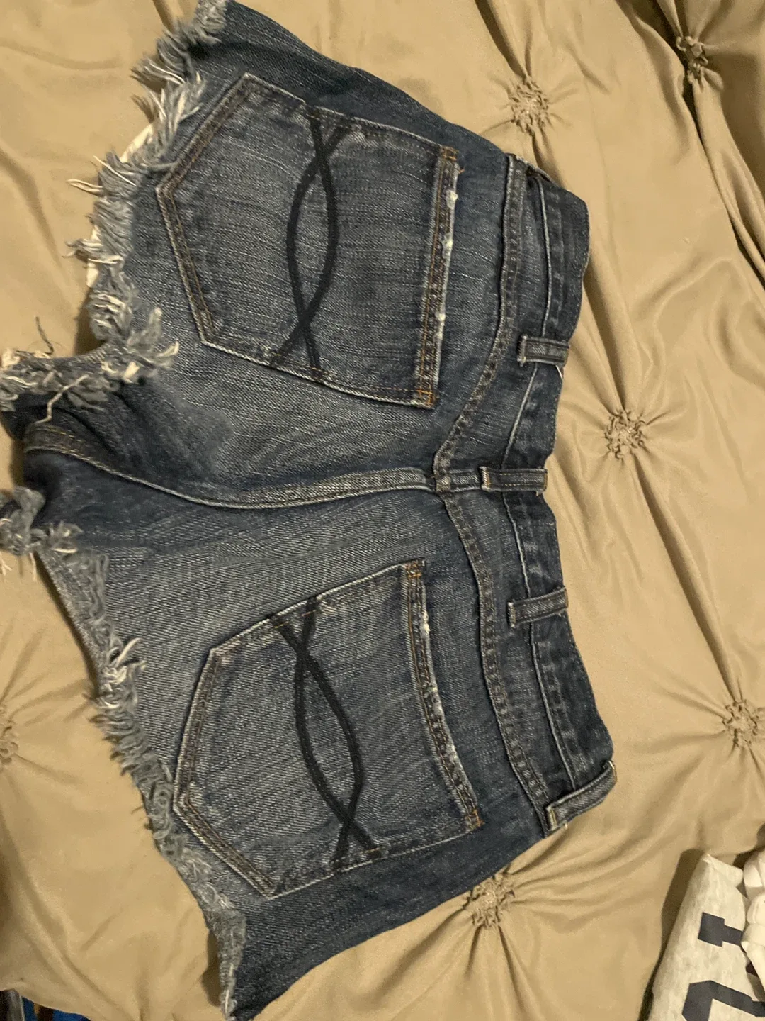 Abercrombie & Fitch Festival High Rise Denim Shorts - Size 2 image indicator(2)