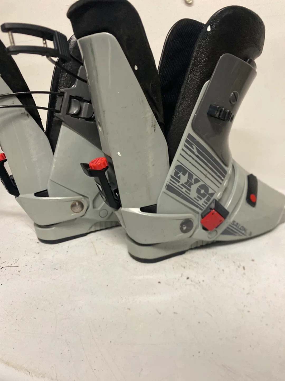 Salomon SX 91 Ski Boots - Size 335 image indicator(3)