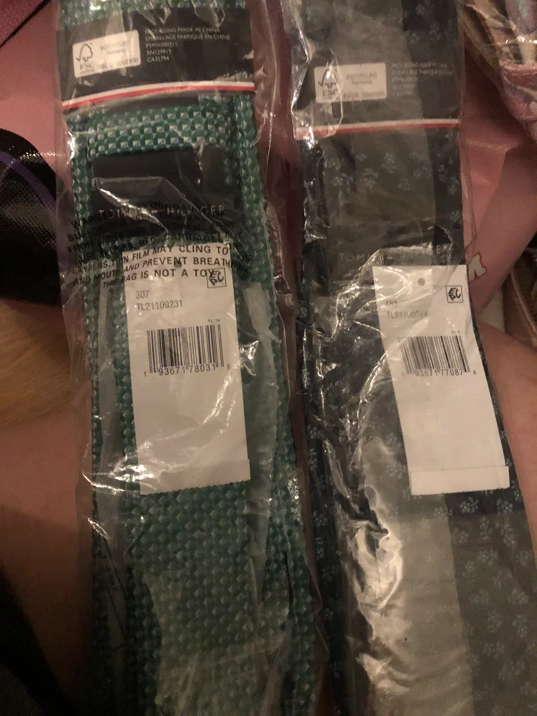 Tommy Hilfiger Ties - New in Package image indicator(2)