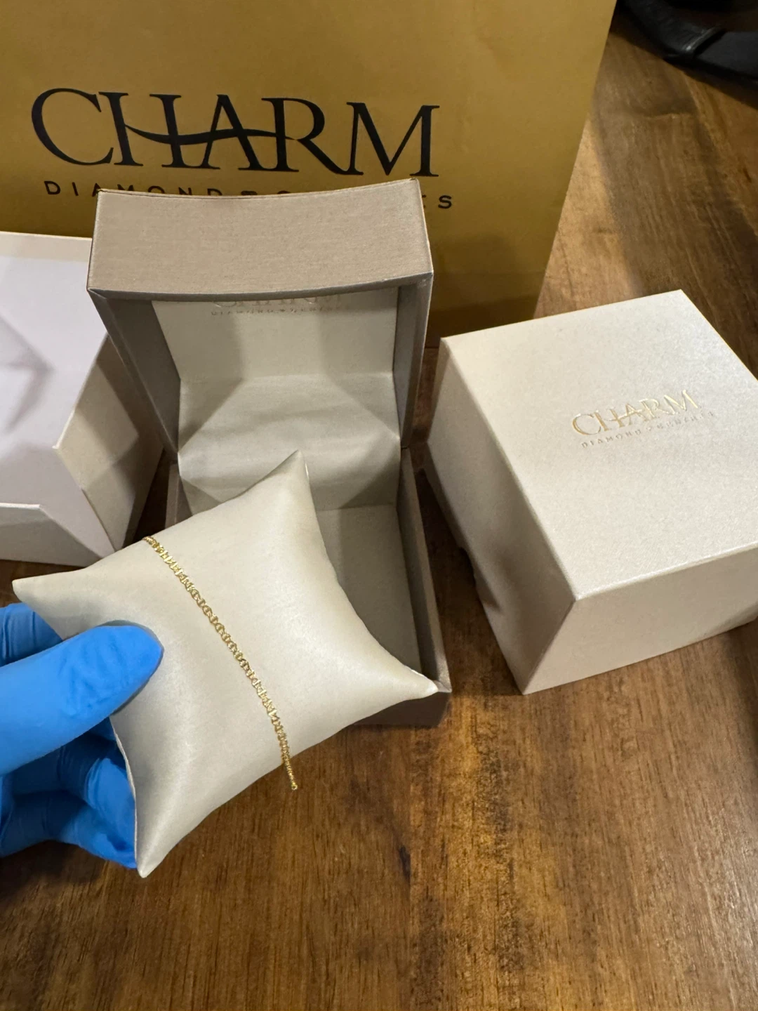 10 CARAT GOLD WOMENS BRACELET - photo 3