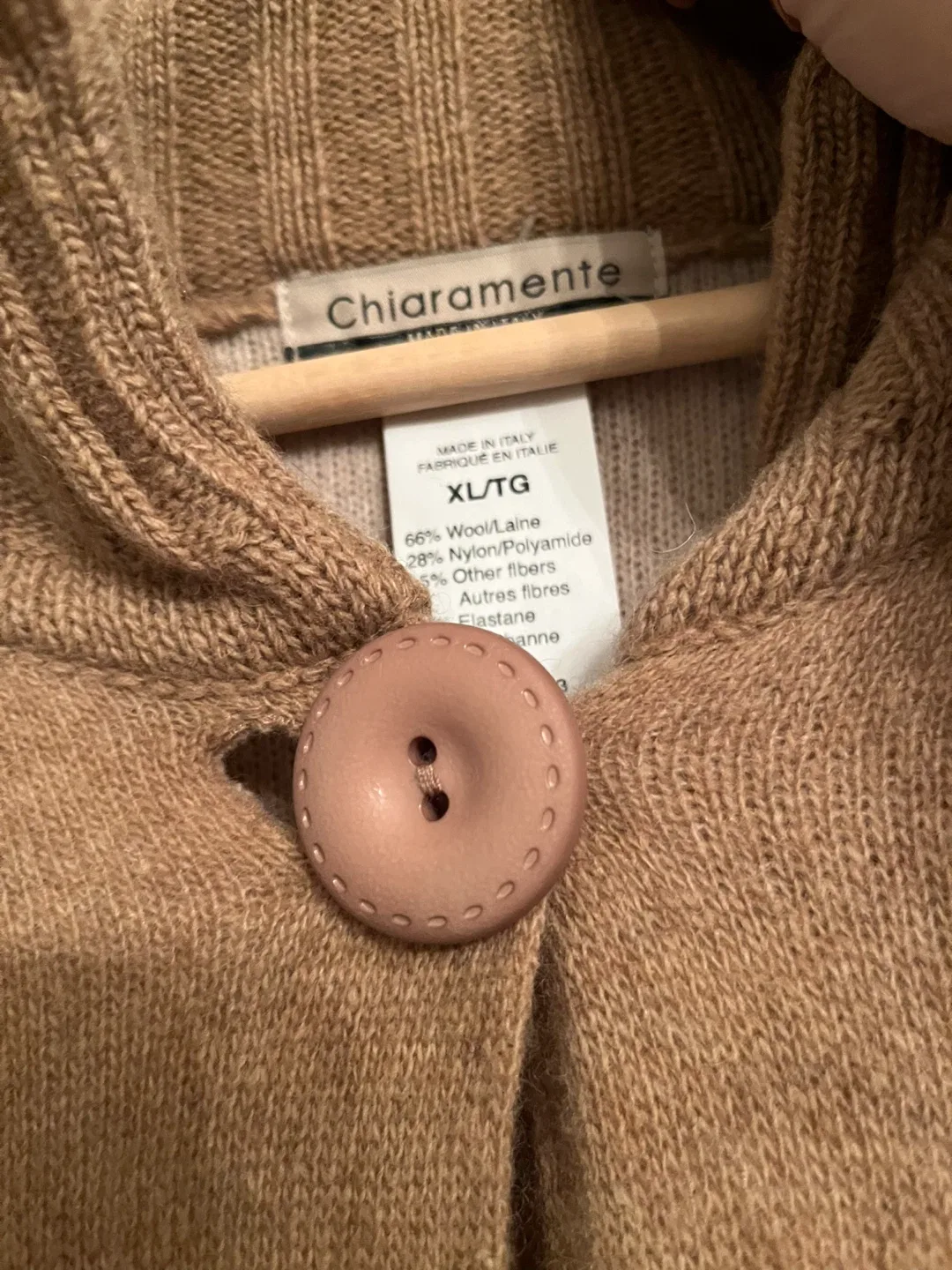 Chiaramente Wool Blend Cape - Size XL/TG image indicator(3)