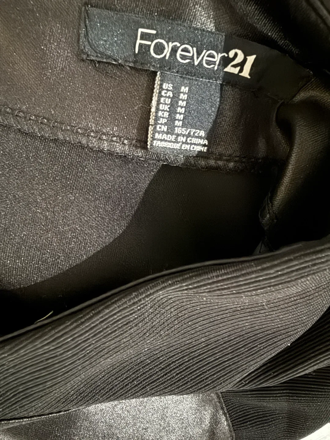 Fashion Nova & Forever 21 Skirt - Size L/M image indicator(4)