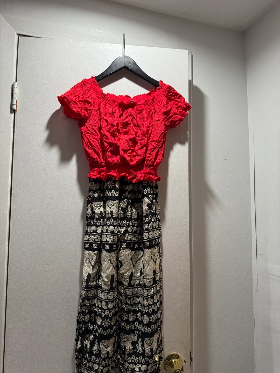 Ambiance Red Top & Cotton Pants Set (M) image indicator(3)