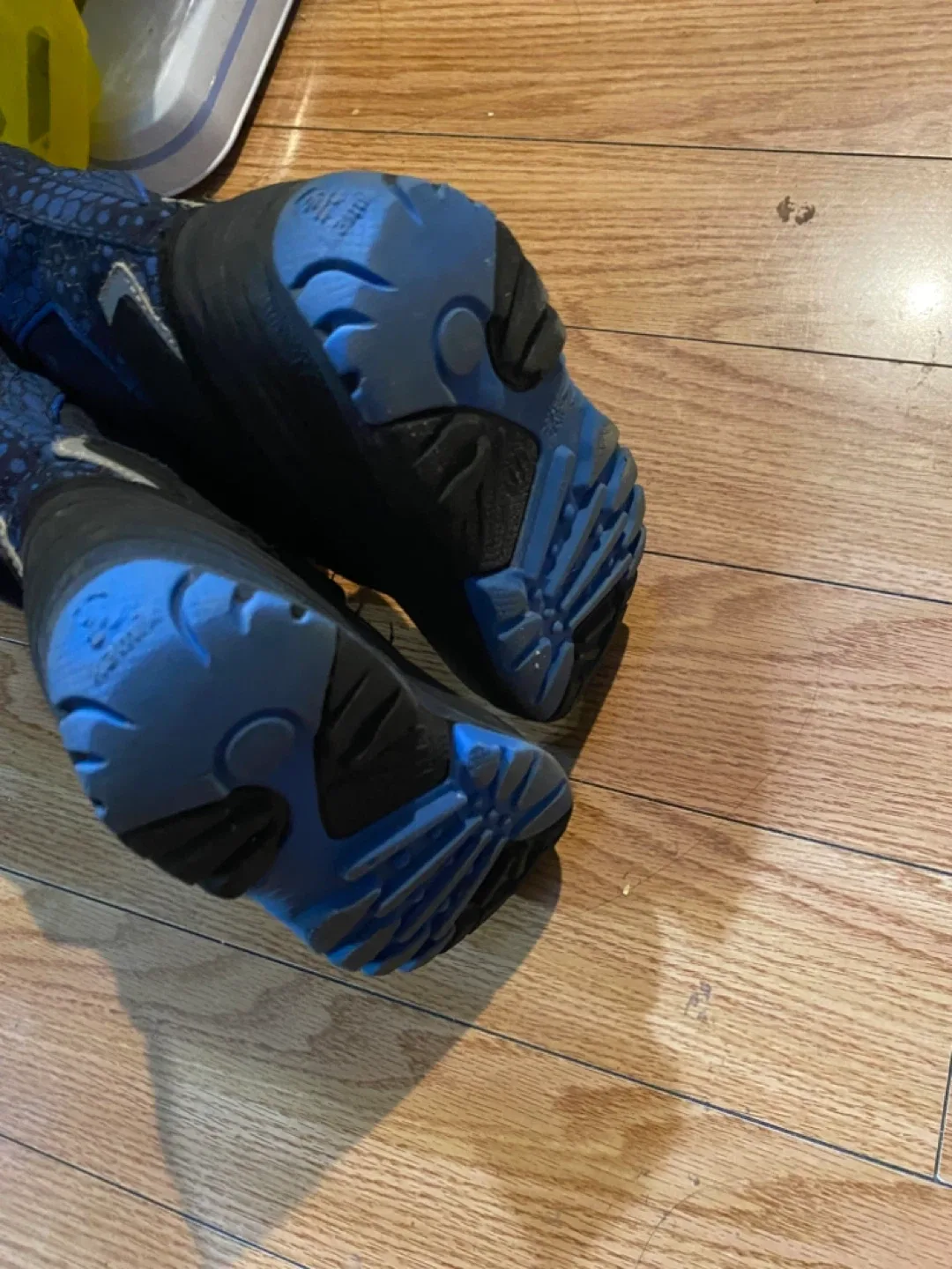 Kamik Kids Winter Boots Size 11 image indicator(6)