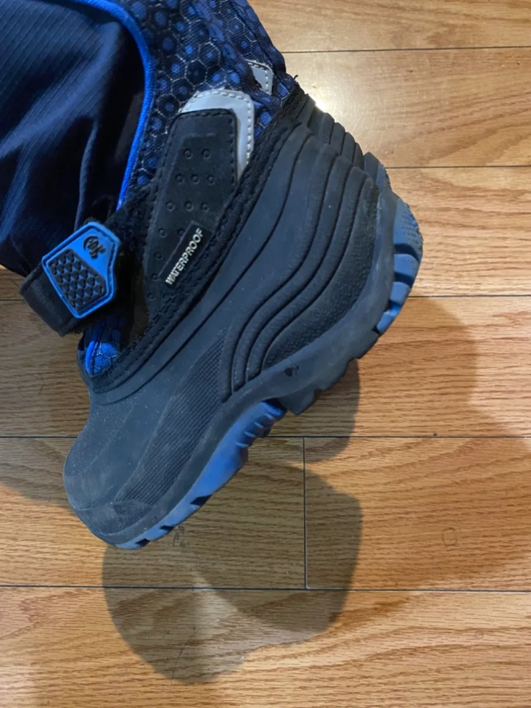 Kamik Kids Winter Boots Size 11 image indicator(4)