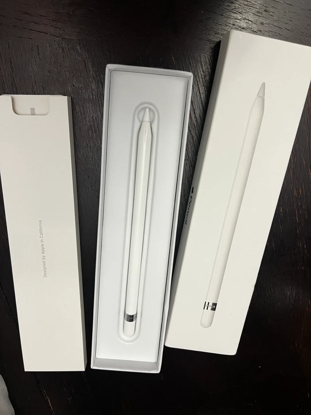 Open box Apple Pencil (1st Generation) image indicator(2)