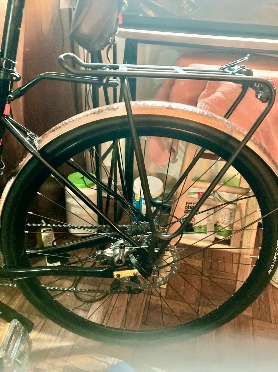 Marin Nicasio Road Bike - Gloss Black/Pink image indicator(10)