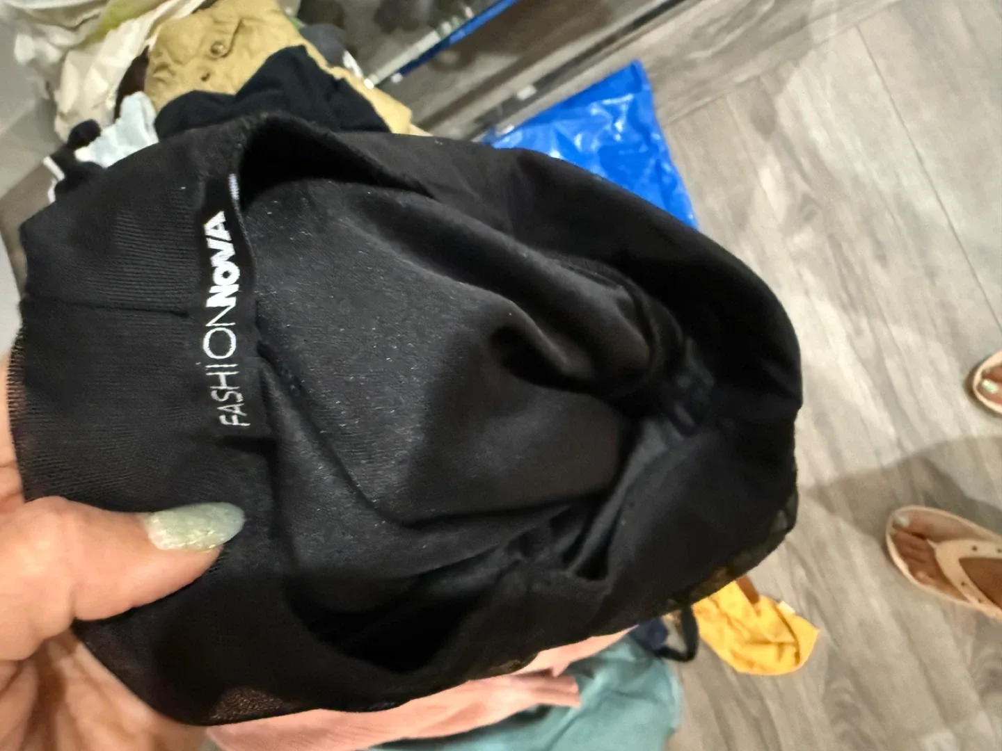 Fashion nova top, green lingerie and sweater image indicator(4)