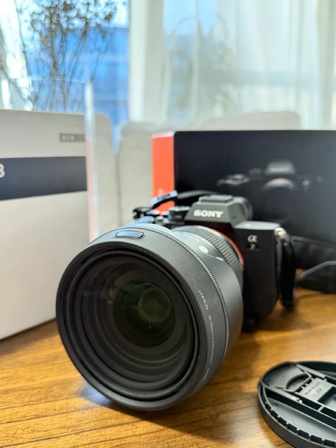 Sony Alpha a7 IV Camera with Sigma 24-70mm Lens,batteries image indicator(3)