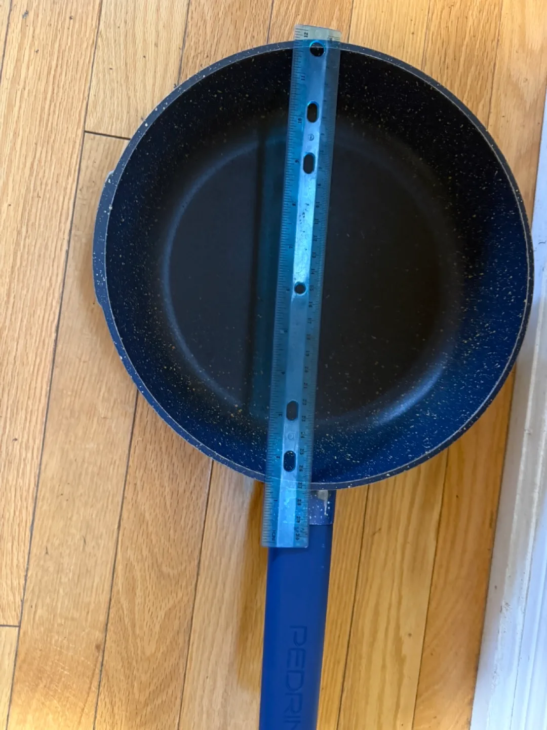 Pedrini Non-Stick Frying Pan 🥕 image indicator(2)
