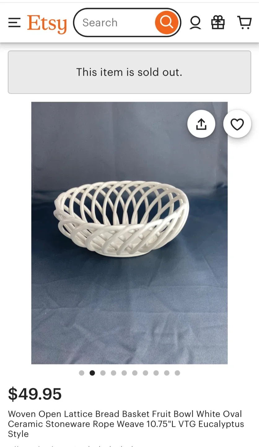 🥕 White Ceramic Open Lattice Bread/Fruit Bowl image indicator(7)