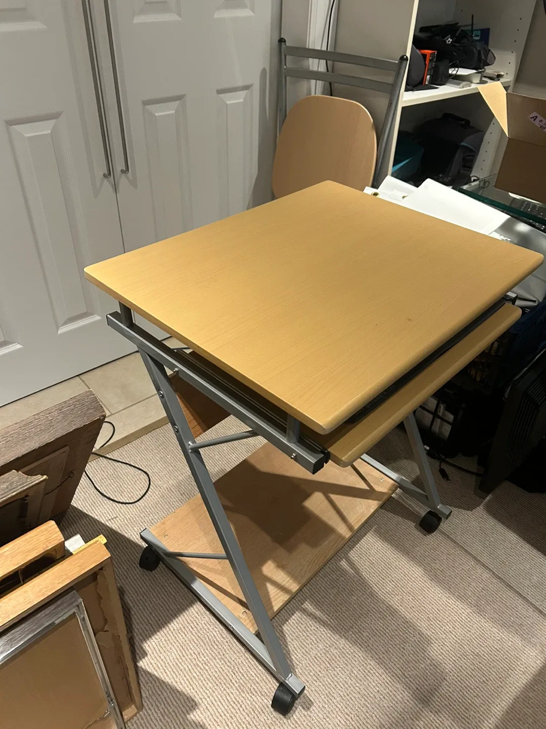 Adjustable Drafting Table with Wheels image indicator(2)