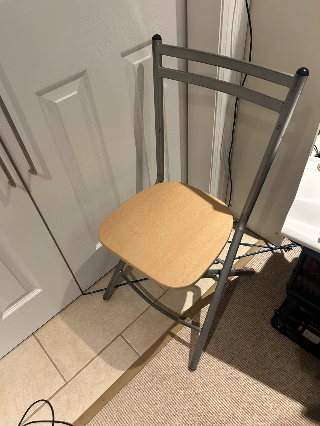 Adjustable Drafting Table with Wheels image indicator(6)