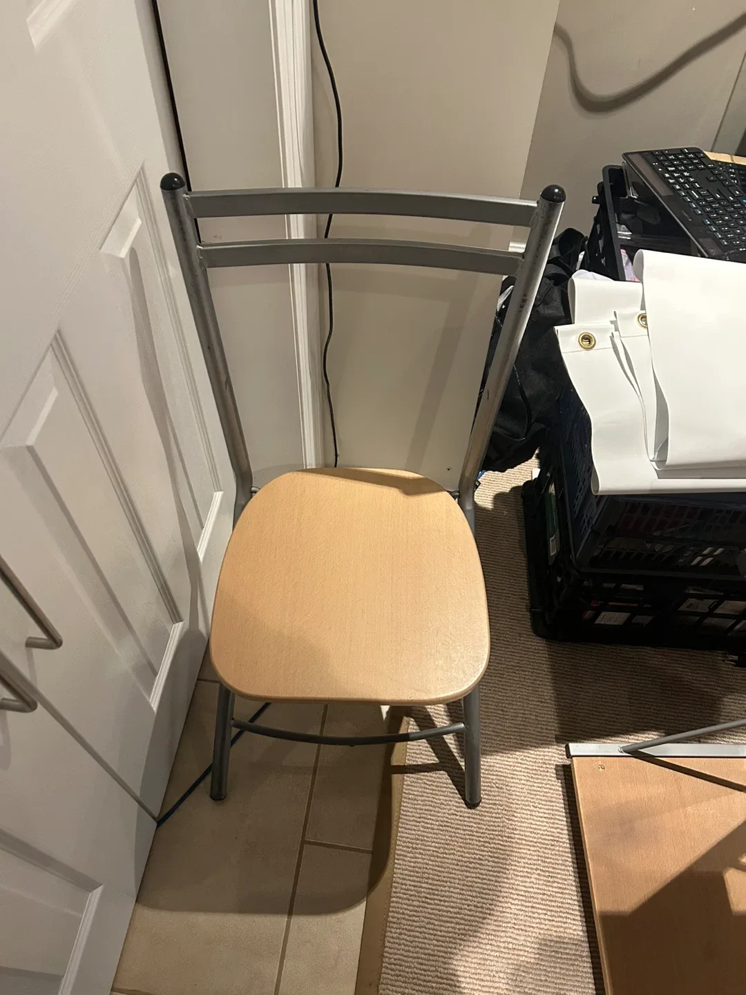 Adjustable Drafting Table with Wheels image indicator(5)