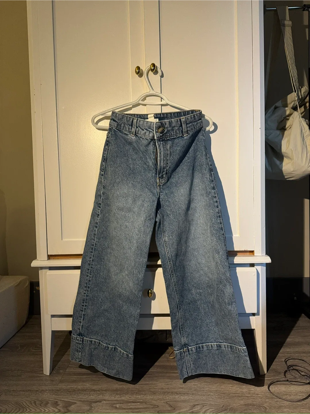 H&M Wide Leg Jeans - Blue image indicator(3)