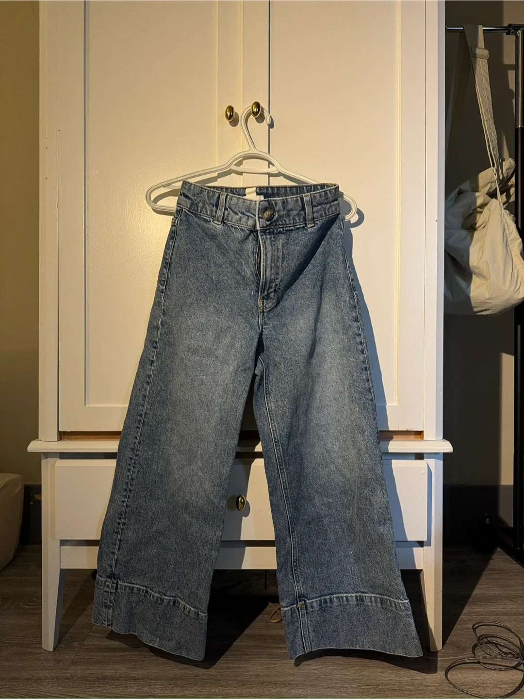 H&M Wide Leg Jeans - Blue image indicator(4)