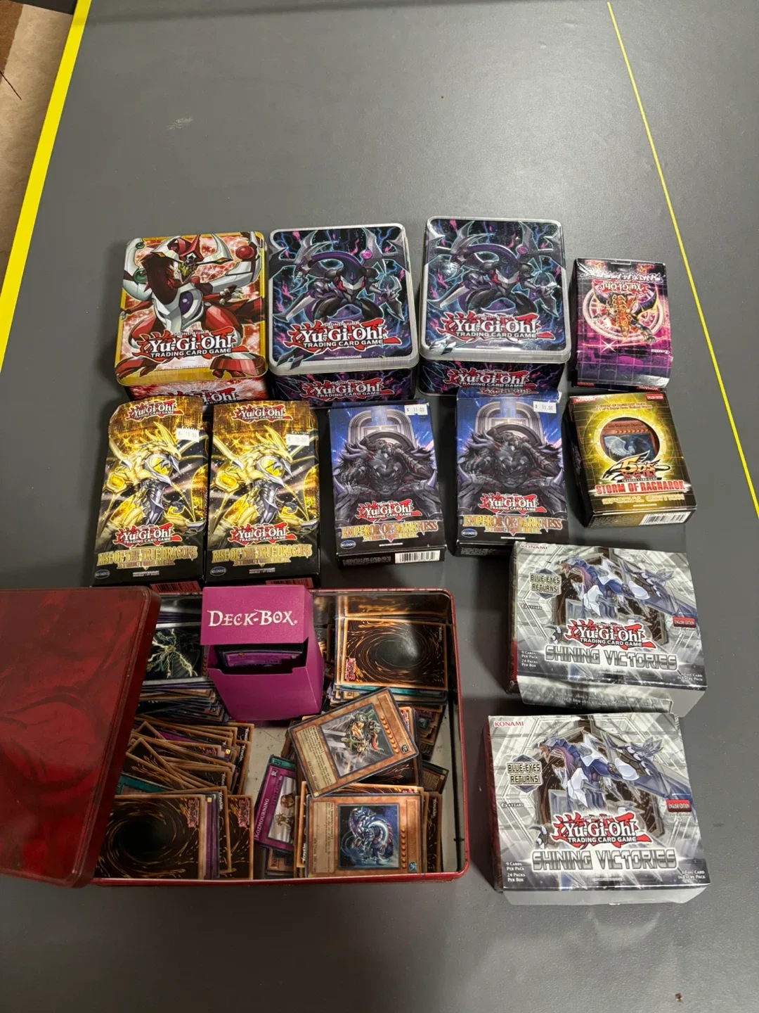 Yu-Gi-Oh! Trading Card Lot image indicator(2)