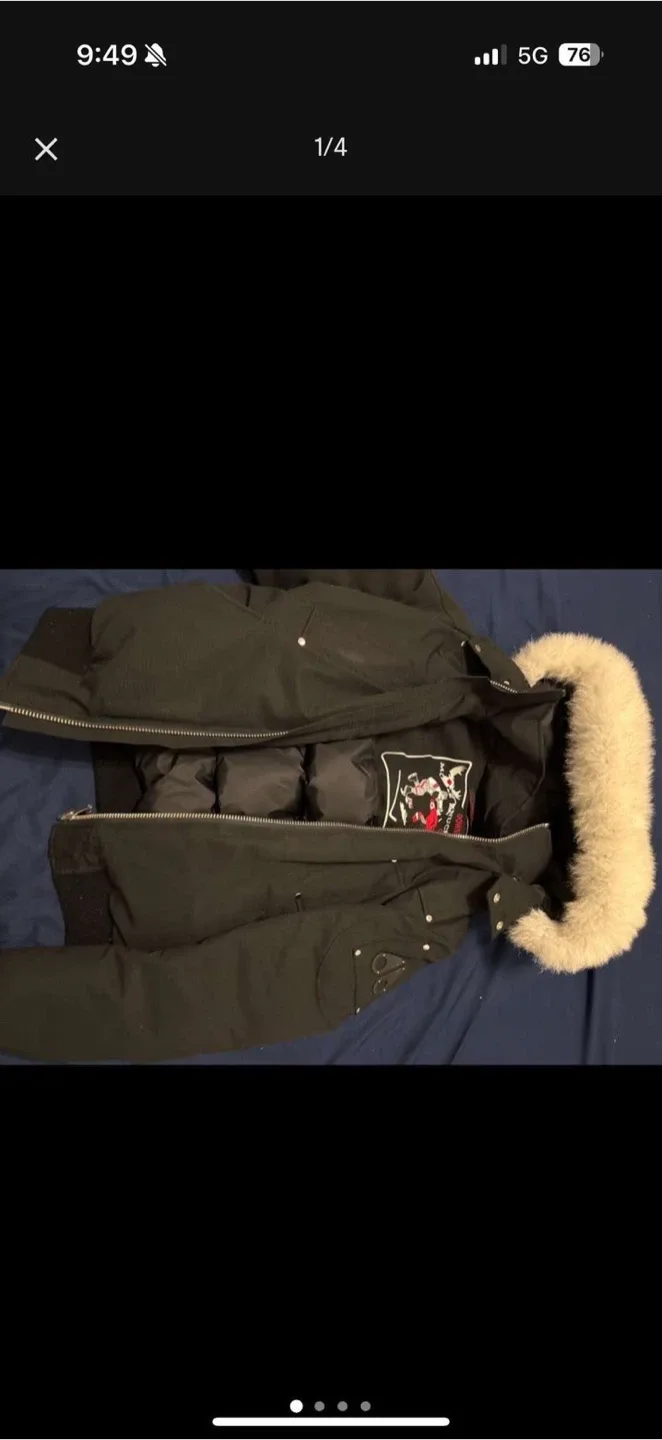 Moose Knuckles Black Bomber Jacket image indicator(3)