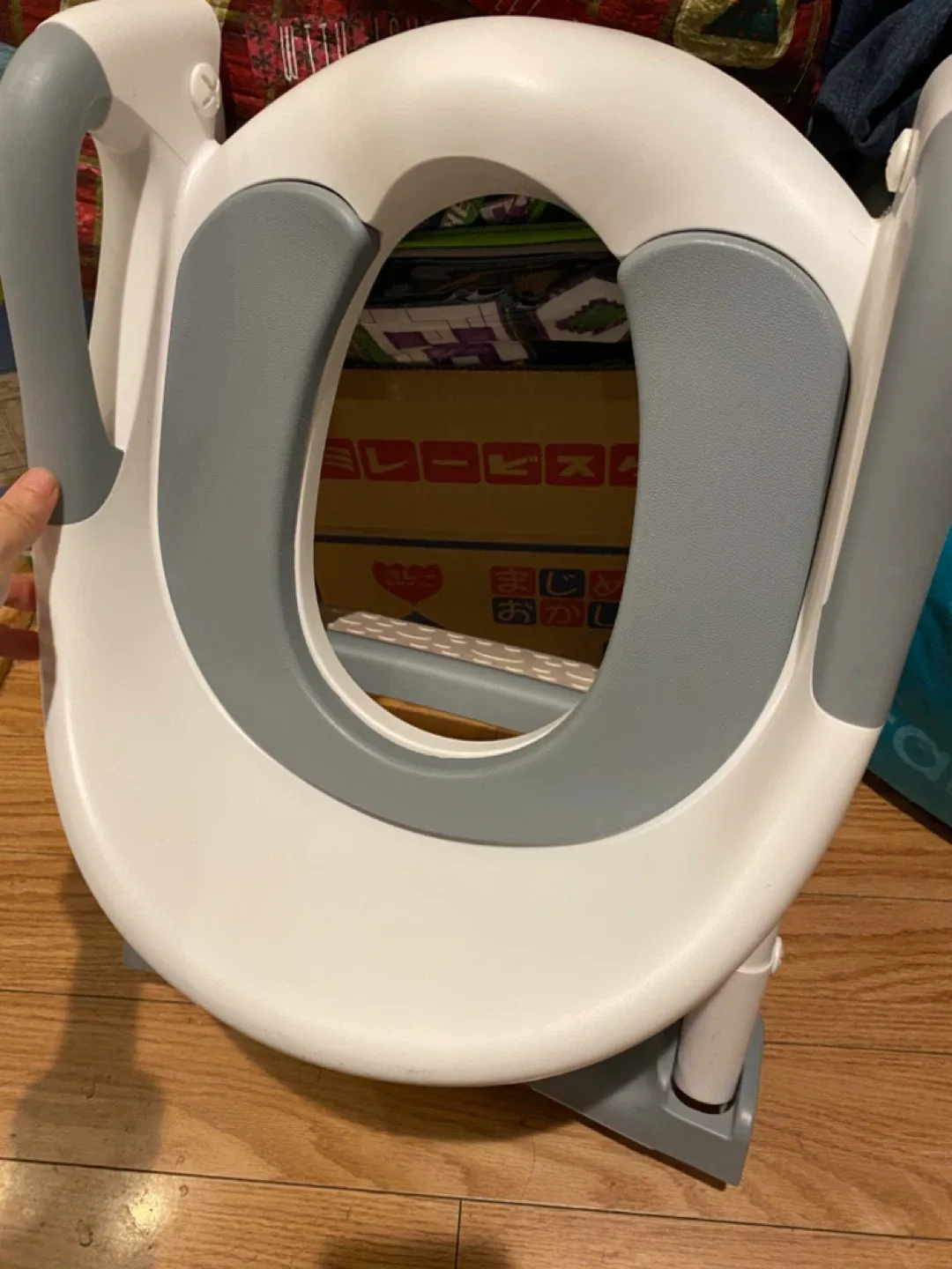 Potty Training Seat with Step Stool Ladder image indicator(5)