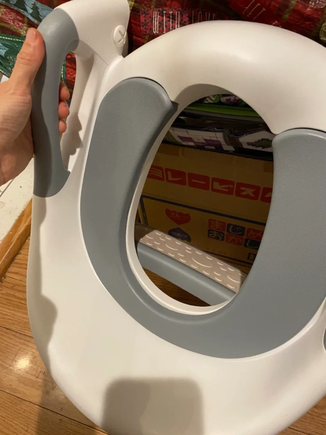 Potty Training Seat with Step Stool Ladder image indicator(6)