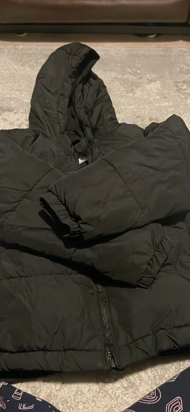 Black Puffer Jacket - Size 6 kids