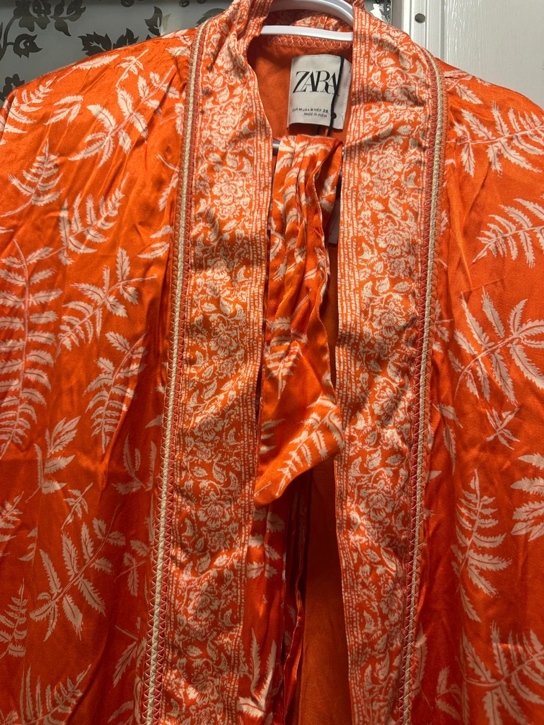 Zara Orange Floral Print Kimono - Size M image indicator(3)