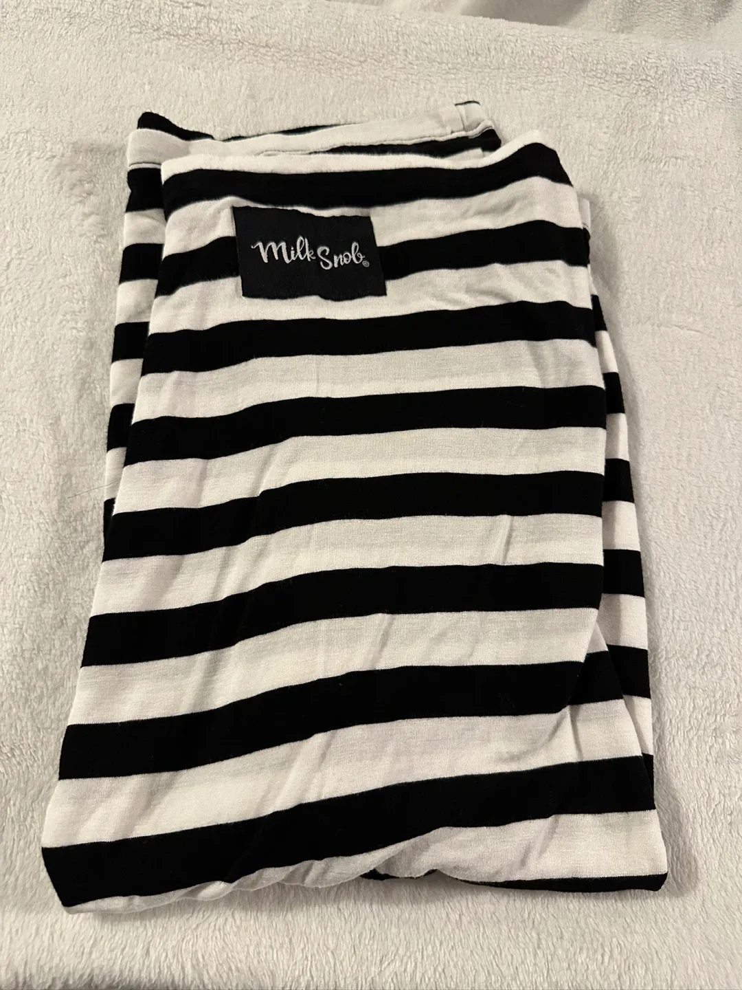 Milk Snob Black & White Striped Car Seat Cover image indicator(2)