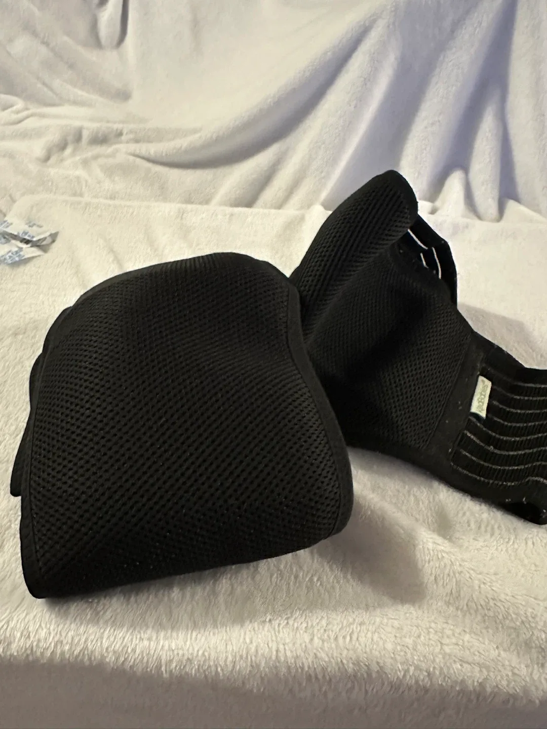 Pregnancy adjustable back brace image indicator(2)