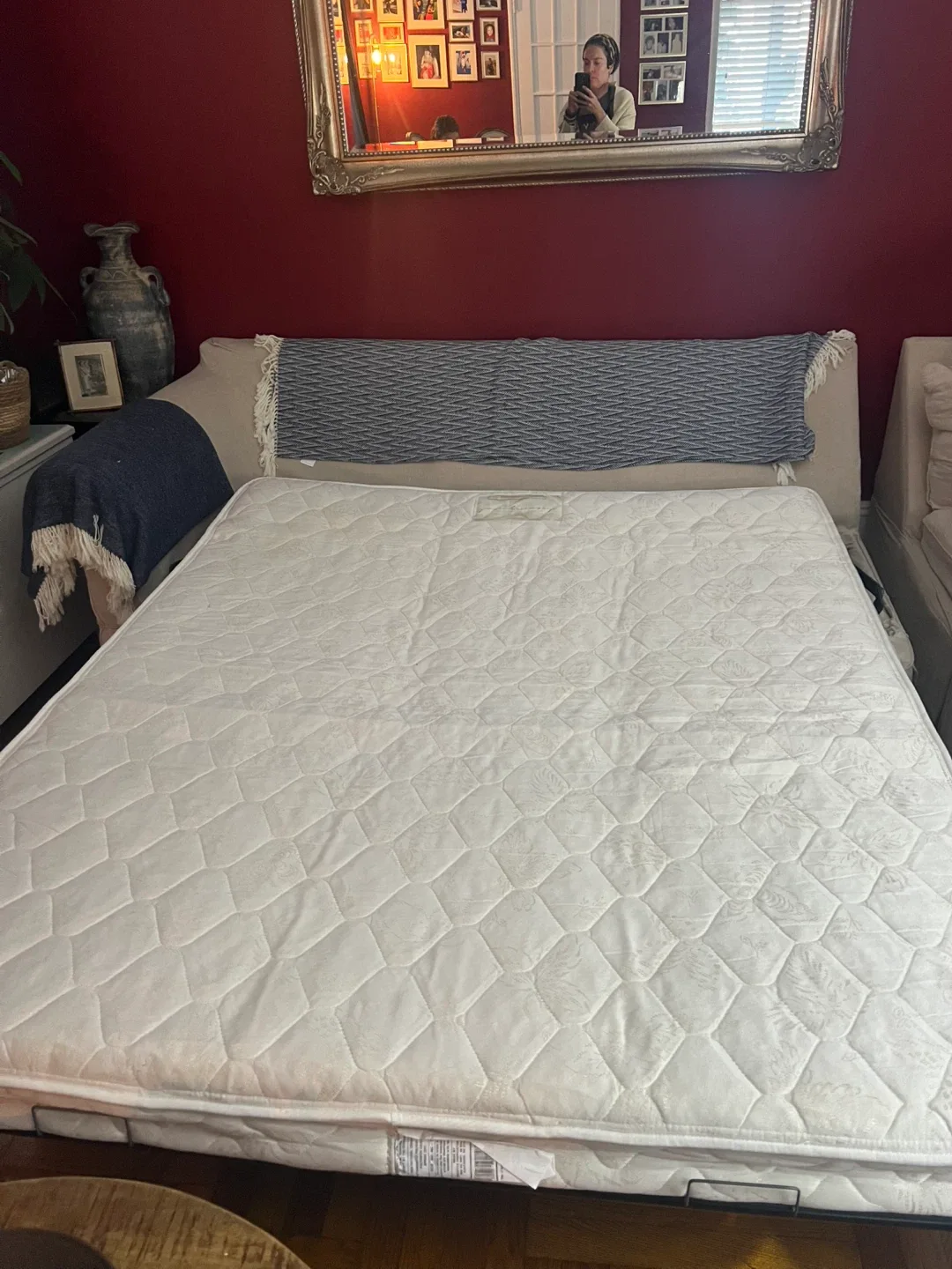 Large Sectional Sofa with queen size sofa bed image indicator(2)