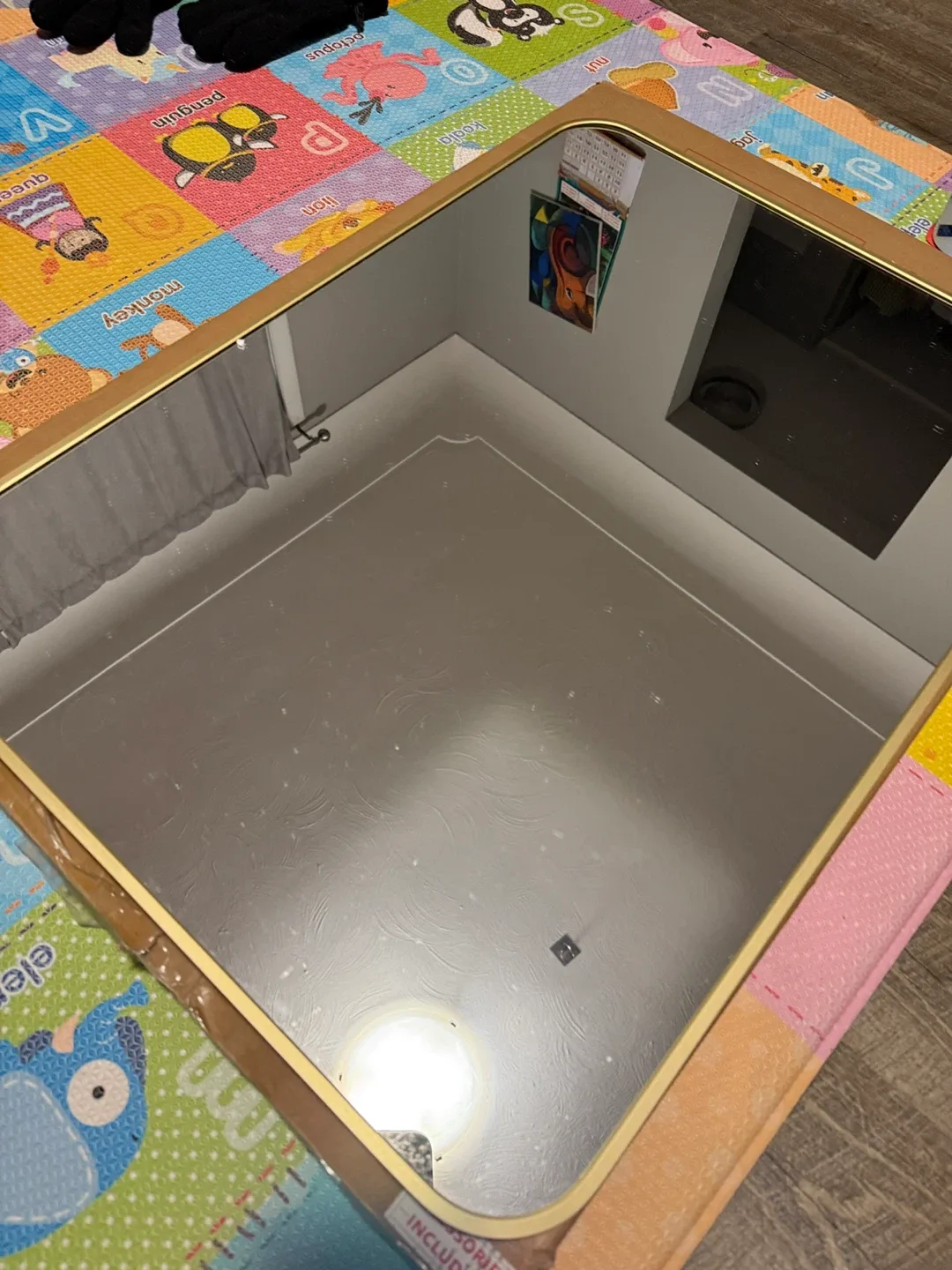 Gold Aluminum Framed Mirror 20*28 image indicator(8)