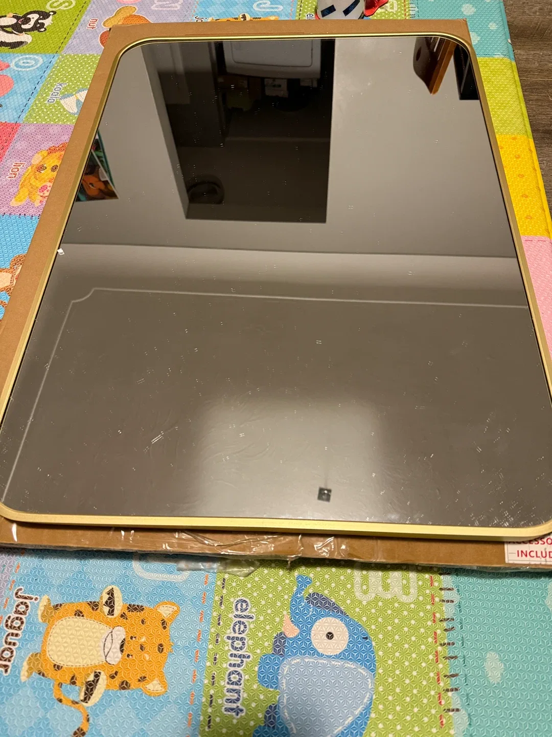 Gold Aluminum Framed Mirror 20*28 image indicator(7)