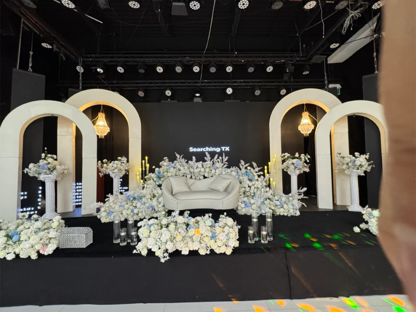 Stage (Wedding decor )panels,centrepieces,backdrops - photo 3