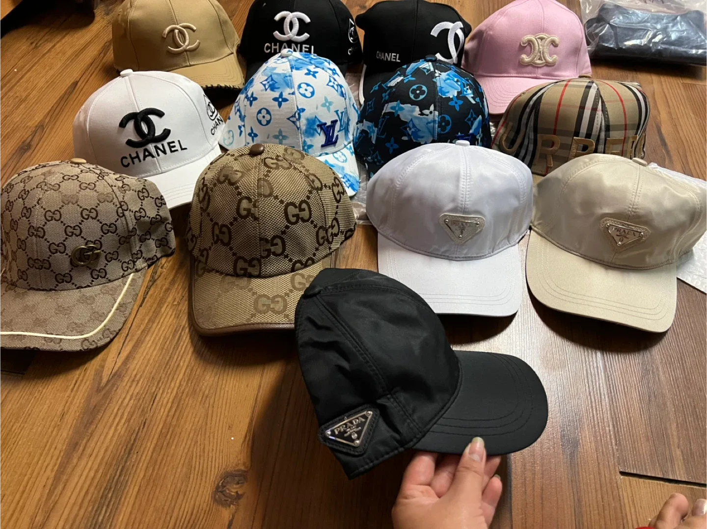 Designer Brand Caps - Chanel, Gucci, Prada, Louis Vuitton thumbnail