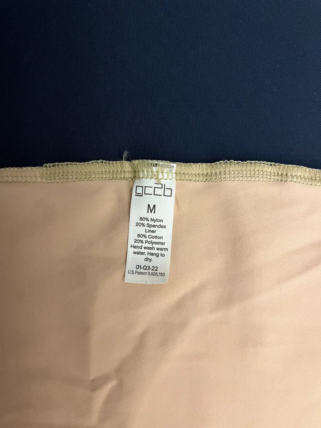 gc2b Chest Binder - Size M image indicator(3)