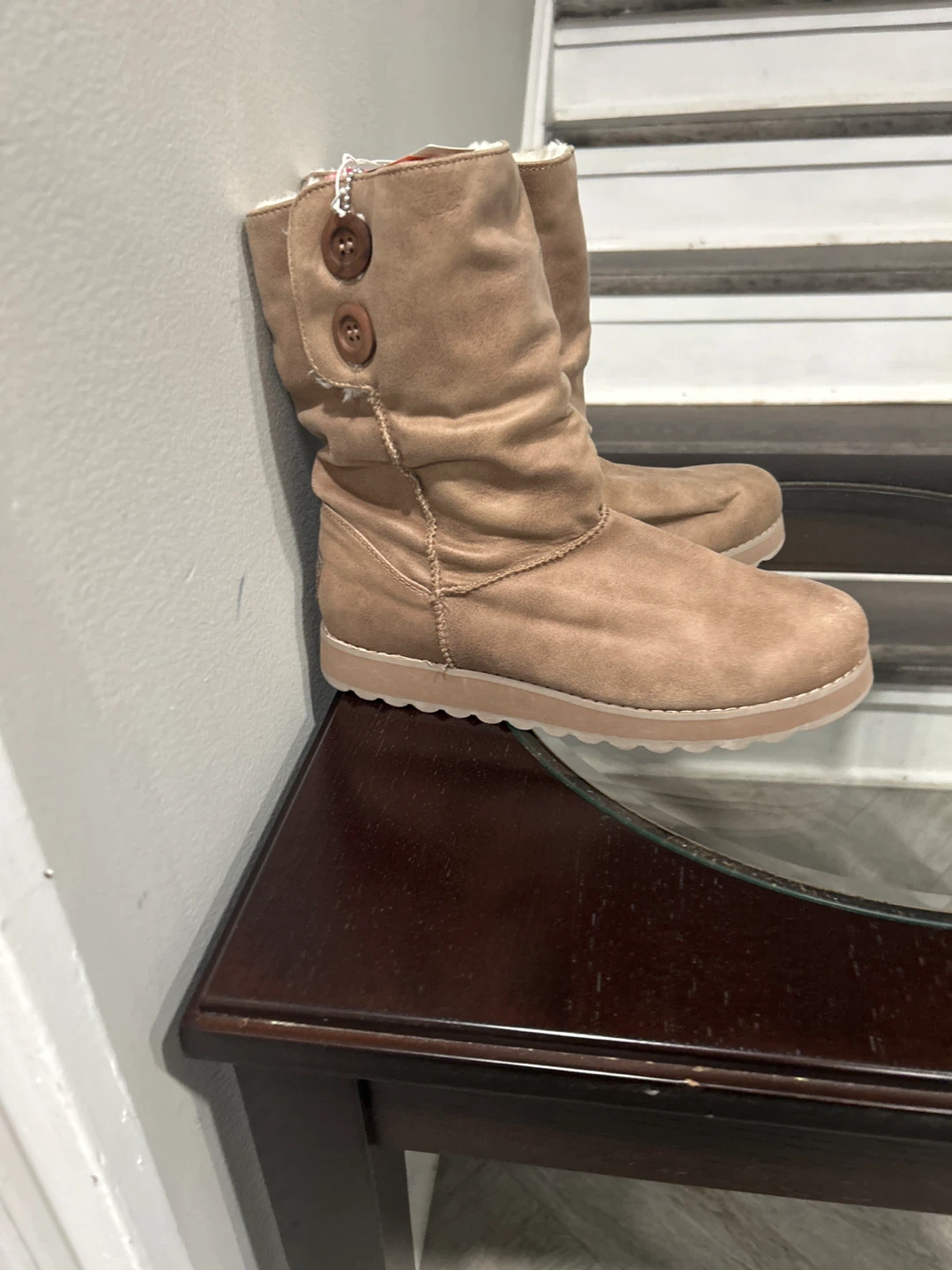 Brand New memory foam sketchers boots size 11
