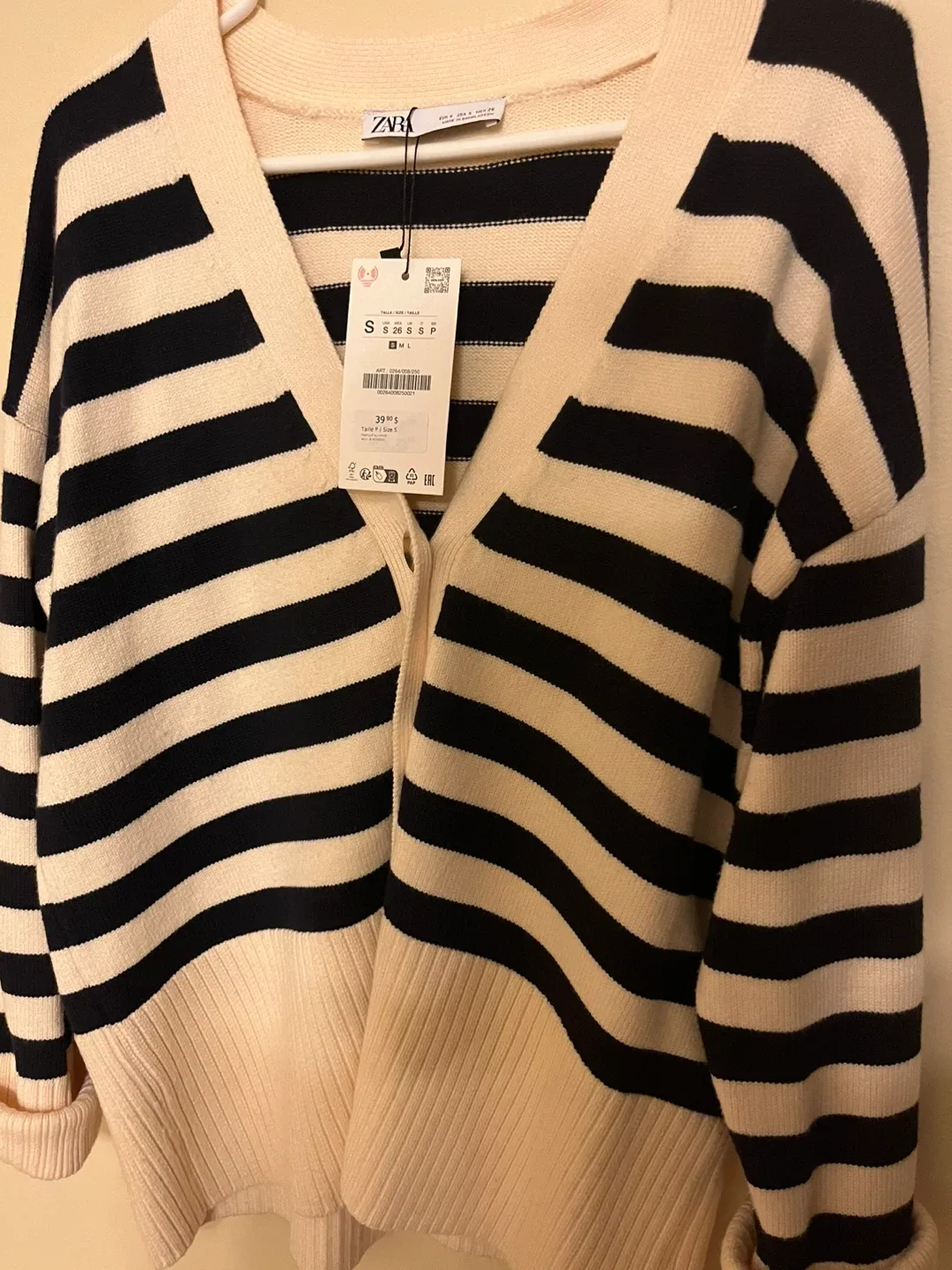 Zara - NEW with tag - Stripped knit cardigan image indicator(2)