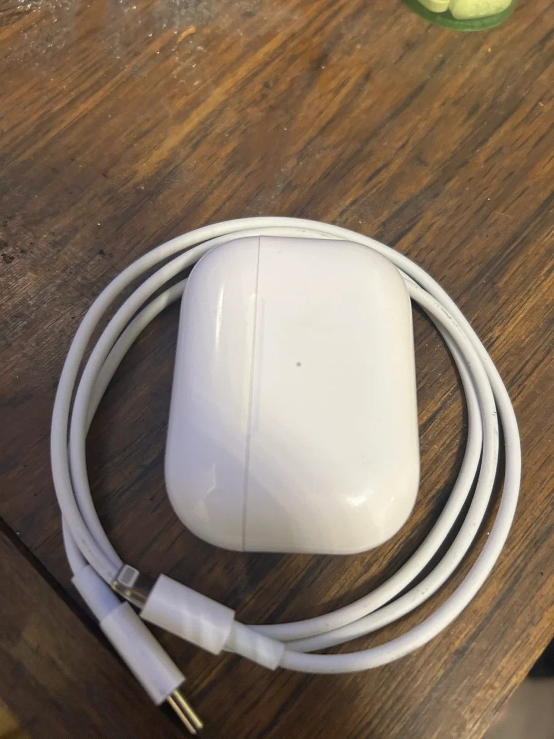 Apple AirPods Pro 2nd Gen image indicator(2)
