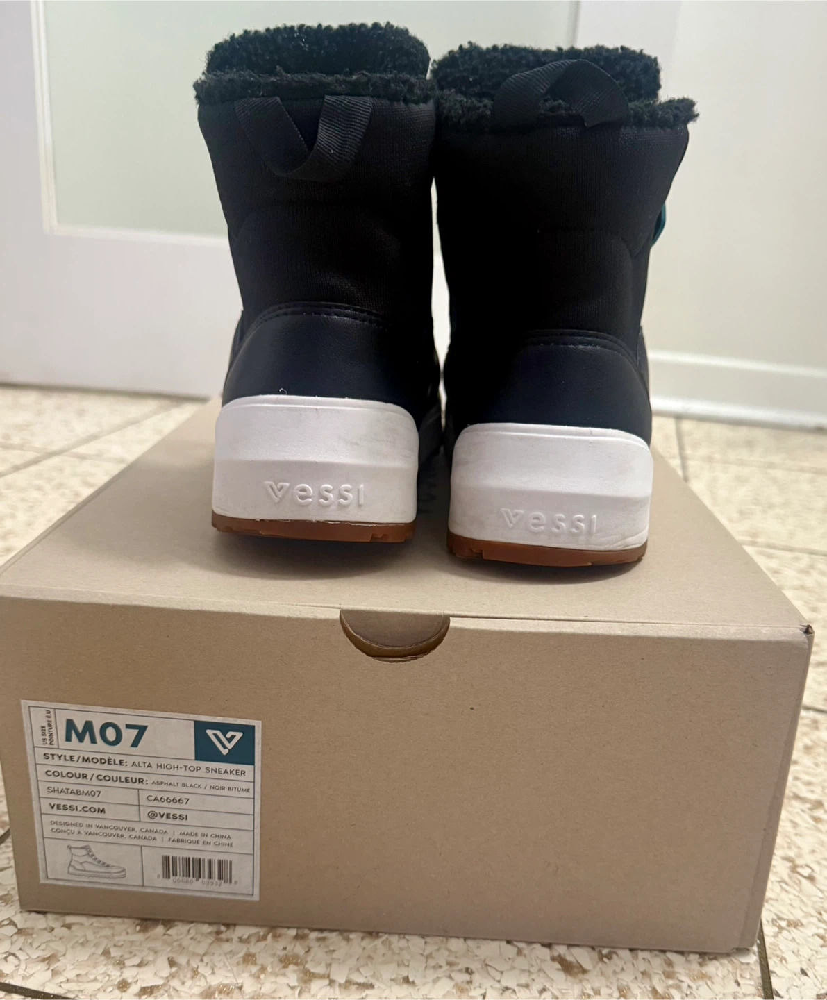 Vessi Alta High-Top Sneaker Boots - Size 7