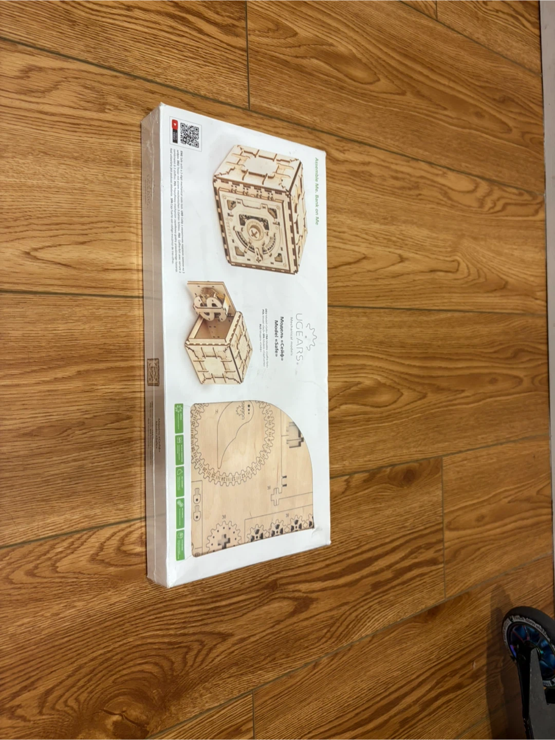 UGEARS Wooden Mechanical Safe Model Kit - photo 2