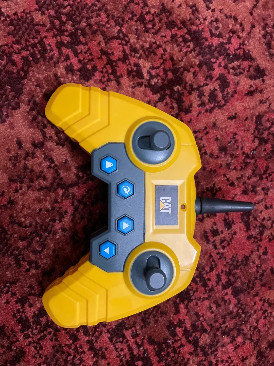 CAT Remote Control Dump Truck - Yellow image indicator(5)