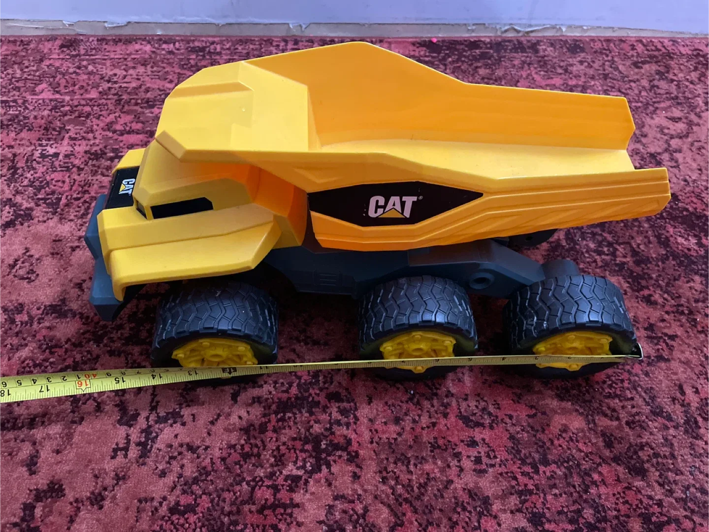 CAT Remote Control Dump Truck - Yellow image indicator(8)
