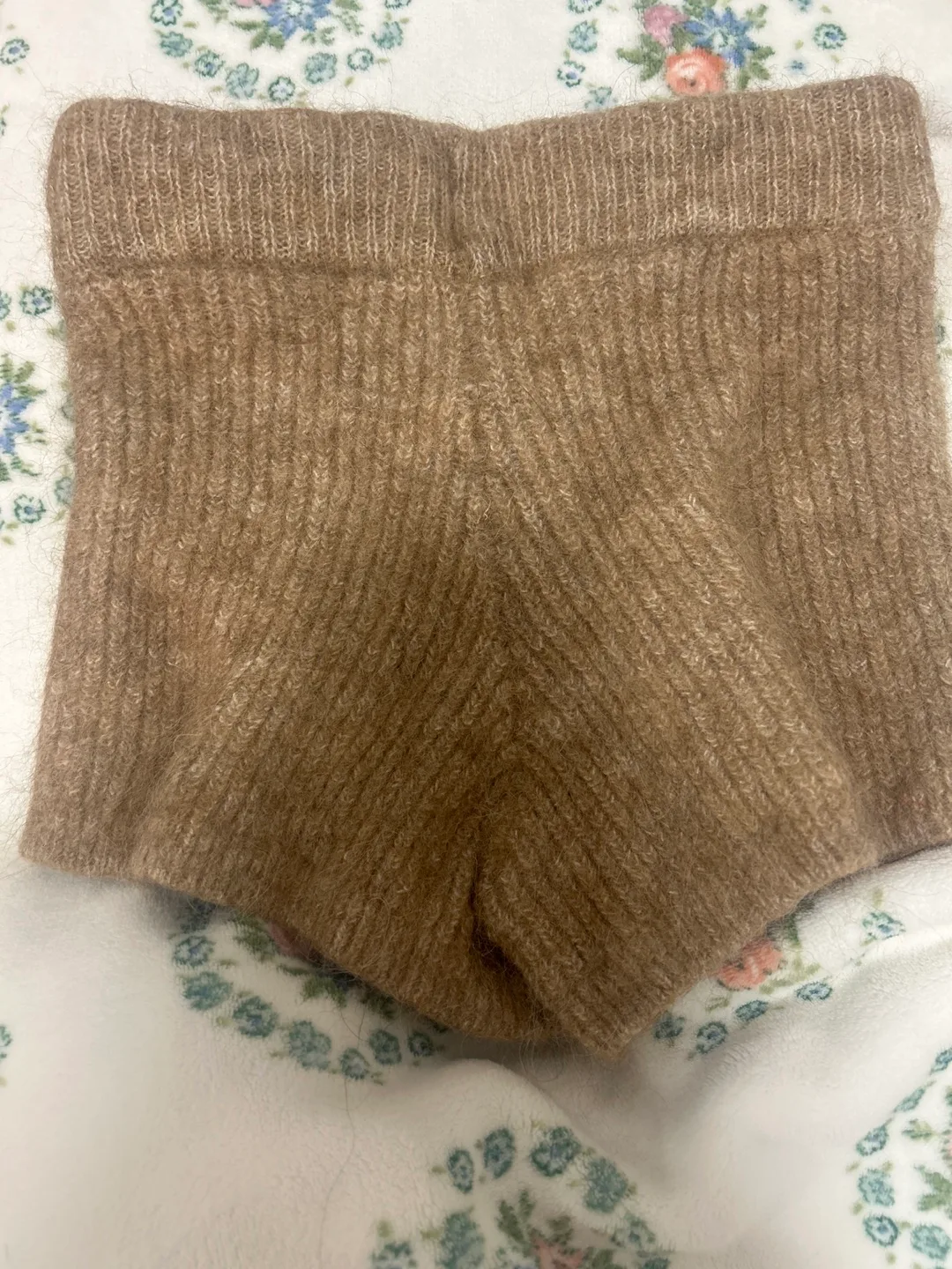 Zara Brown Knit Shorts image indicator(2)