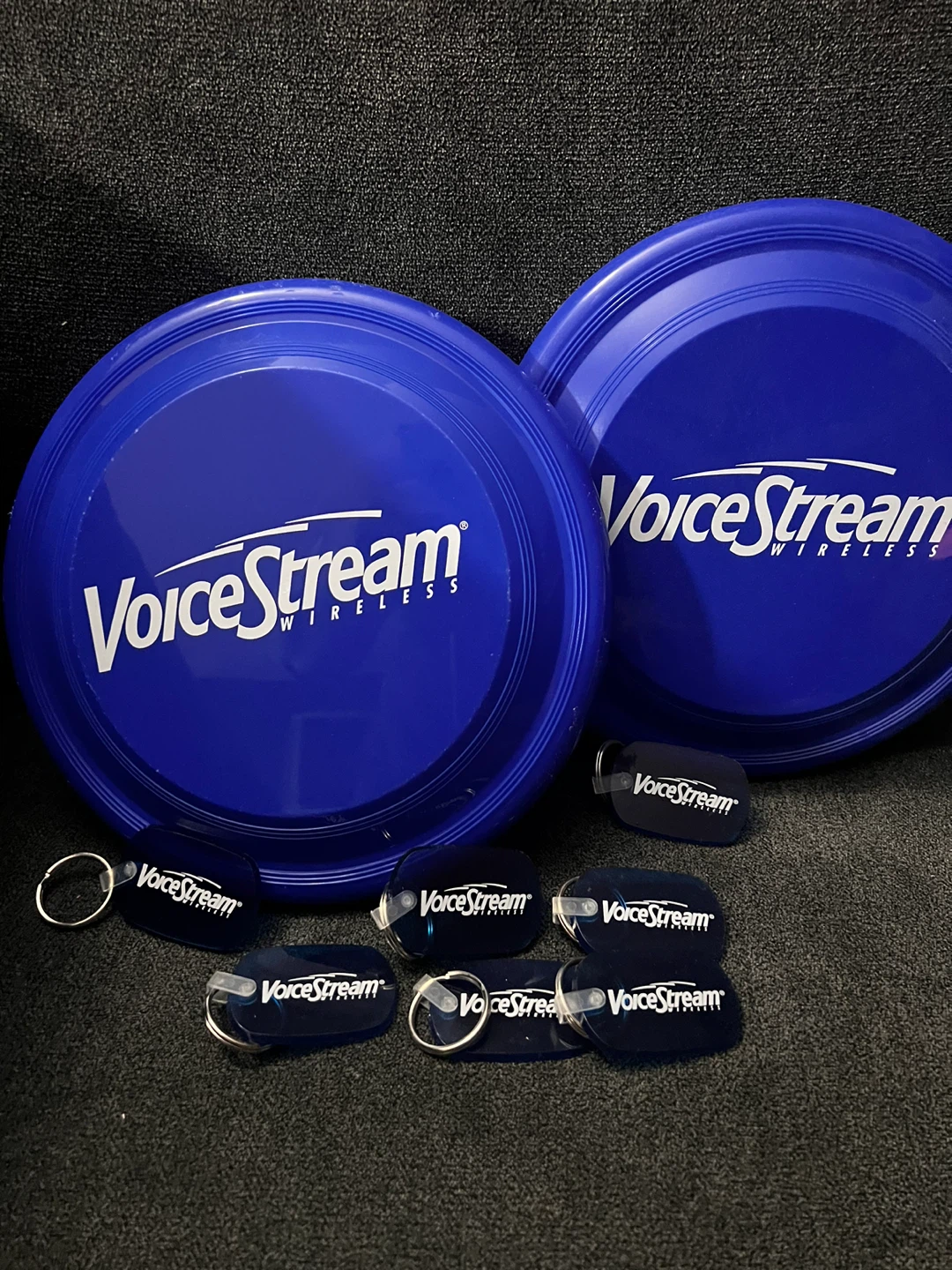 VoiceStream Wireless Frisbees & Keychains - photo 3