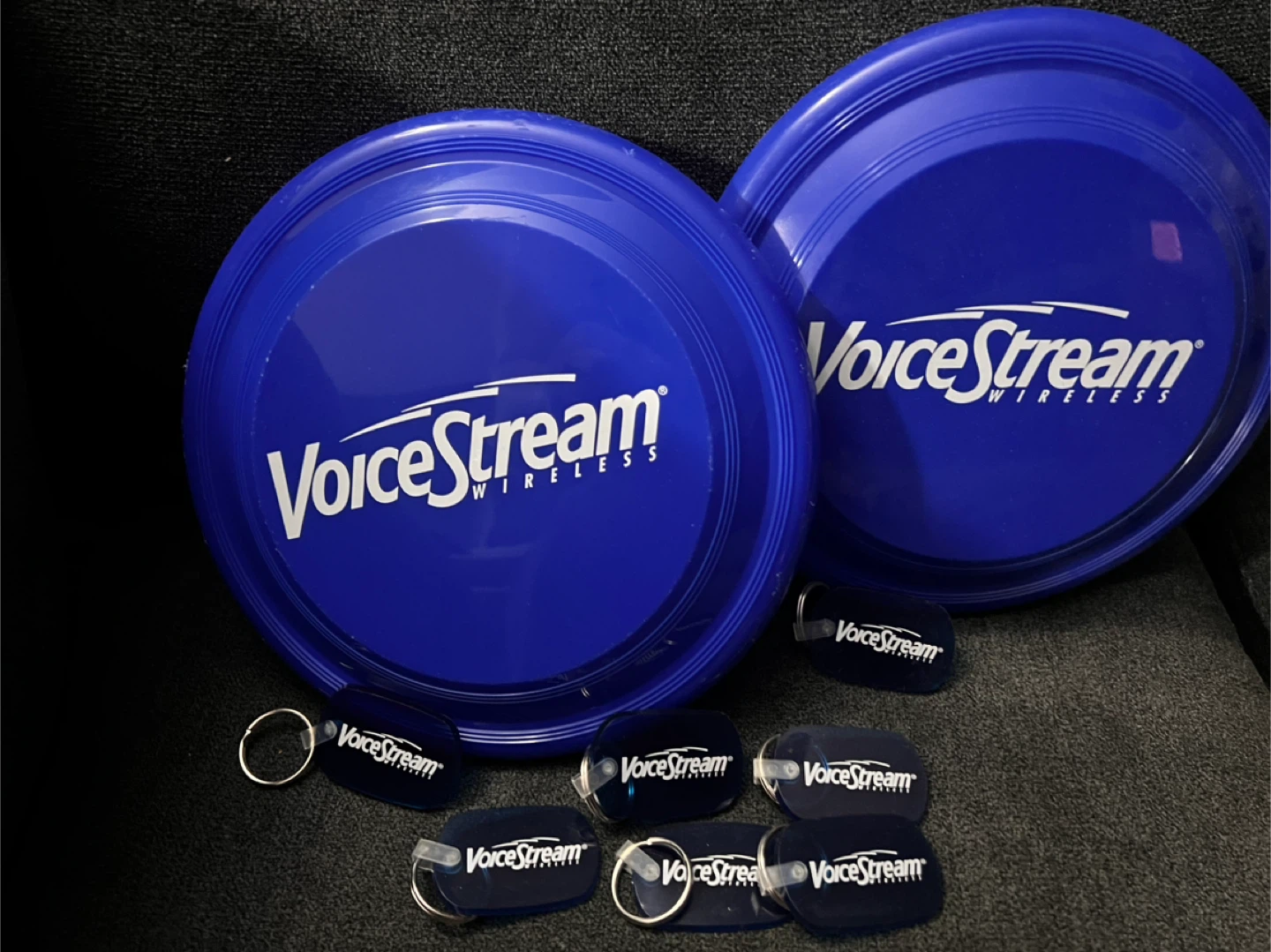 VoiceStream Wireless Frisbees & Keychains - photo 2