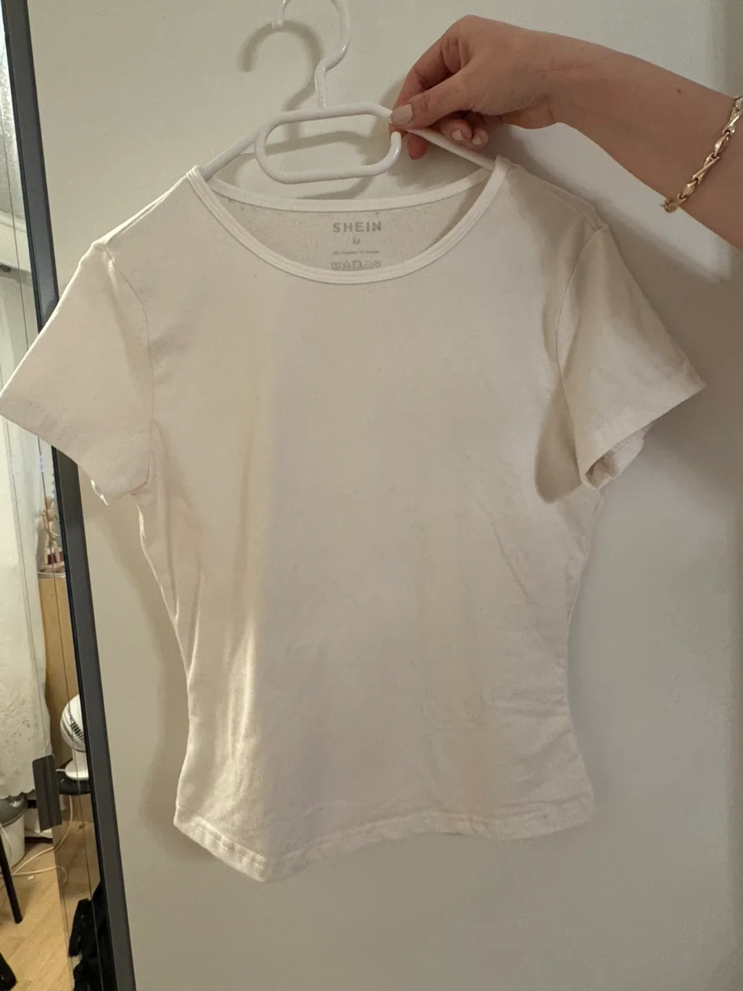 Shein White T-Shirt - Size M thumbnail